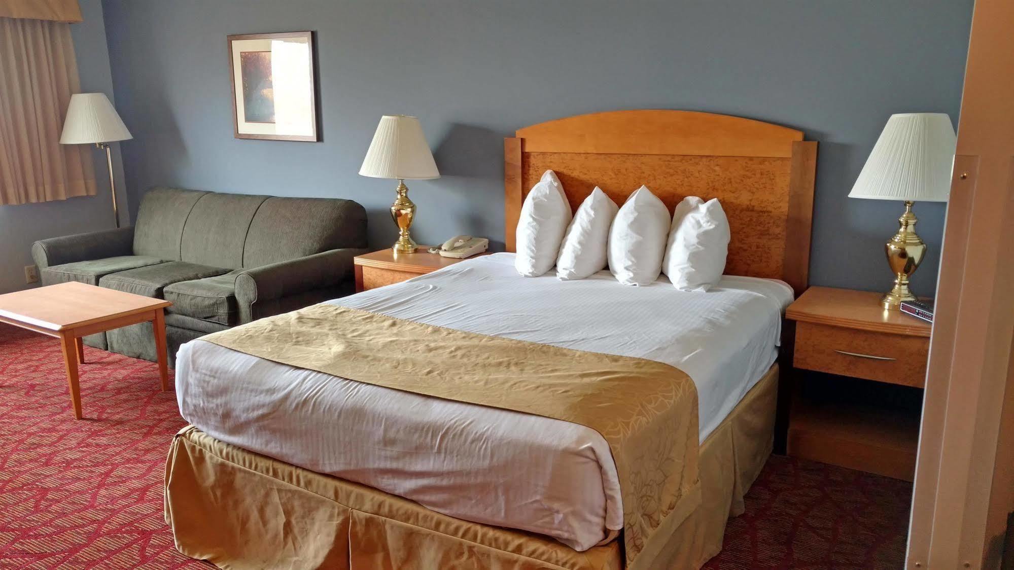 Boarders Inn & Suites By Cobblestone Hotels Superior Buitenkant foto