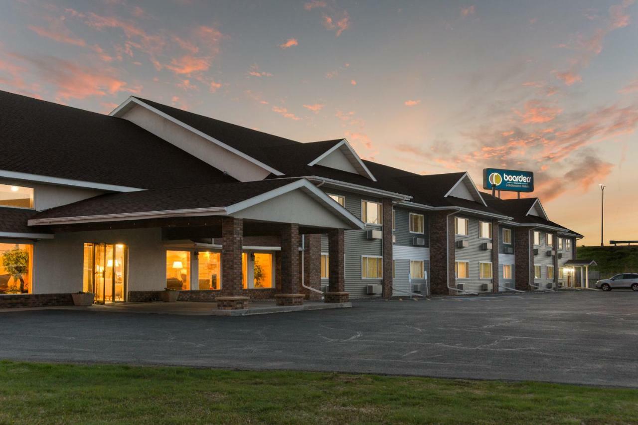 Boarders Inn & Suites By Cobblestone Hotels Superior Buitenkant foto