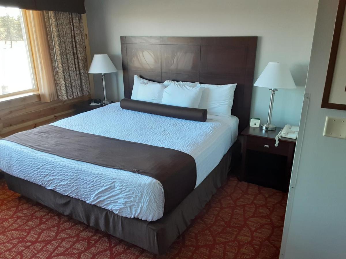 Boarders Inn & Suites By Cobblestone Hotels Superior Buitenkant foto