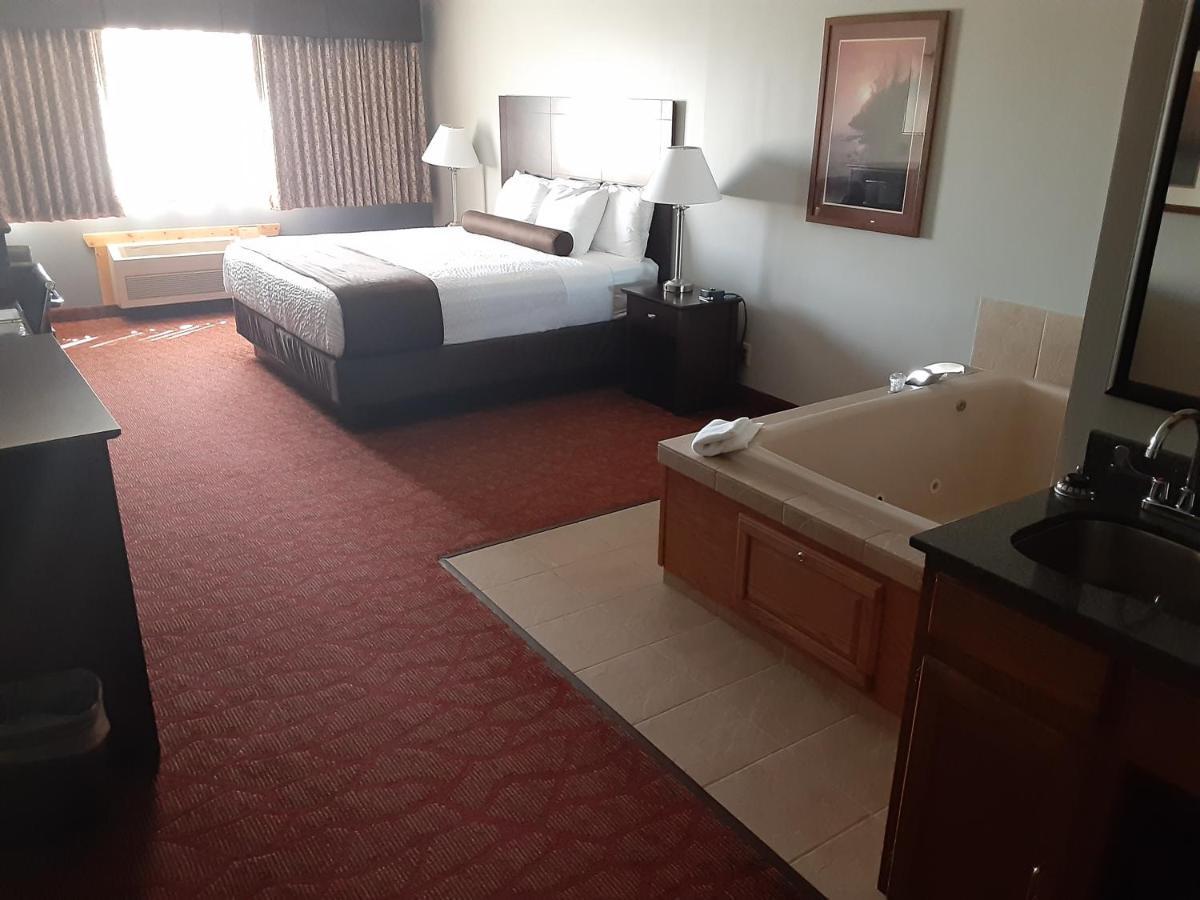 Boarders Inn & Suites By Cobblestone Hotels Superior Buitenkant foto