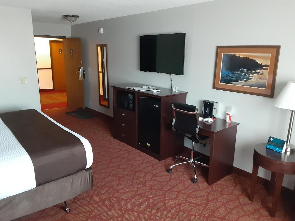 Boarders Inn & Suites By Cobblestone Hotels Superior Buitenkant foto