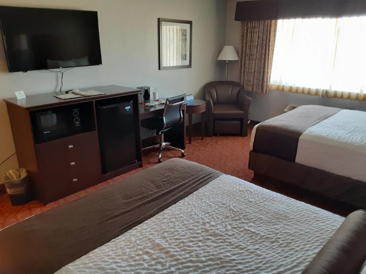 Boarders Inn & Suites By Cobblestone Hotels Superior Buitenkant foto
